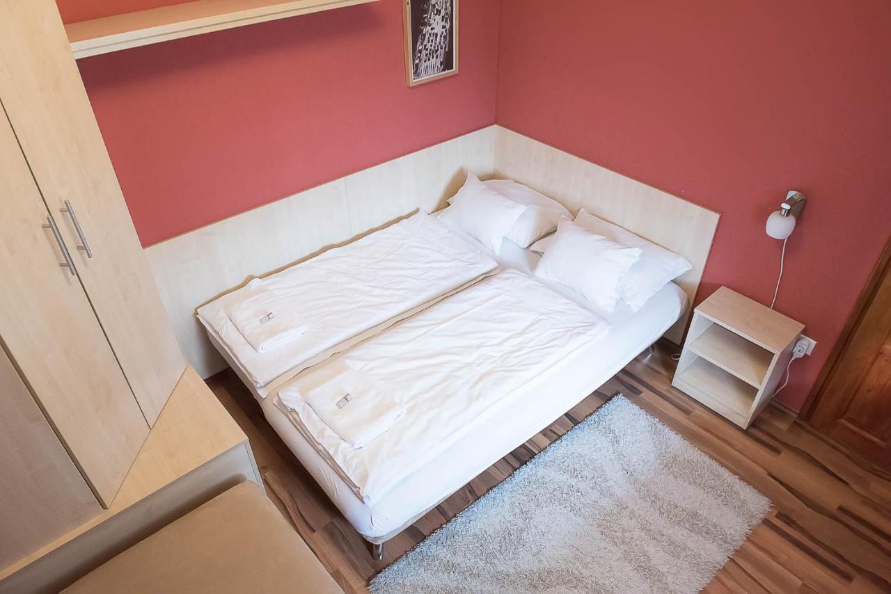 MeDoRa Park - Bagolyvár Apartmanház Gárdony Exterior foto